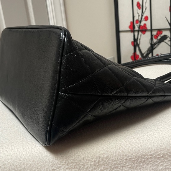 Chanel Medallion Tote - Picture 9 of 17